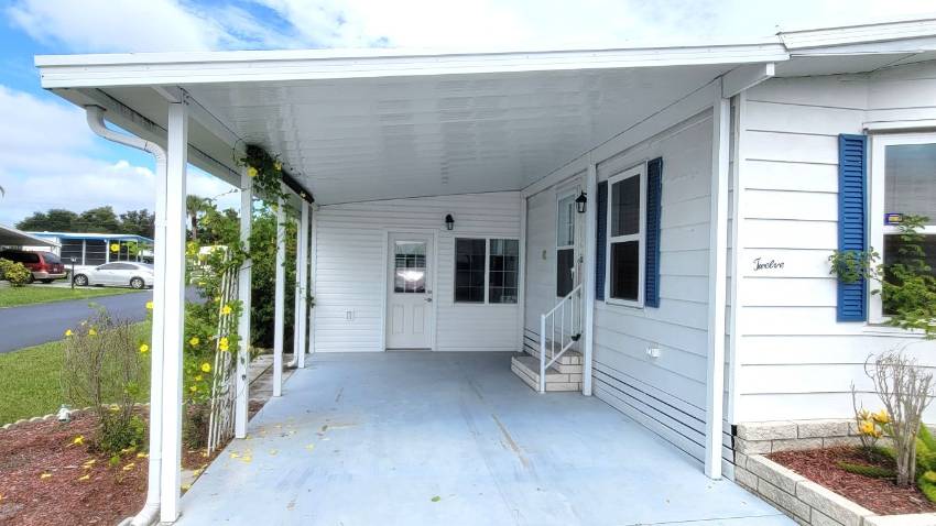 12 Navel Circle a Winter Haven, FL Mobile or Manufactured Home for Sale